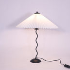 Squiggle Pleated Table Lamp