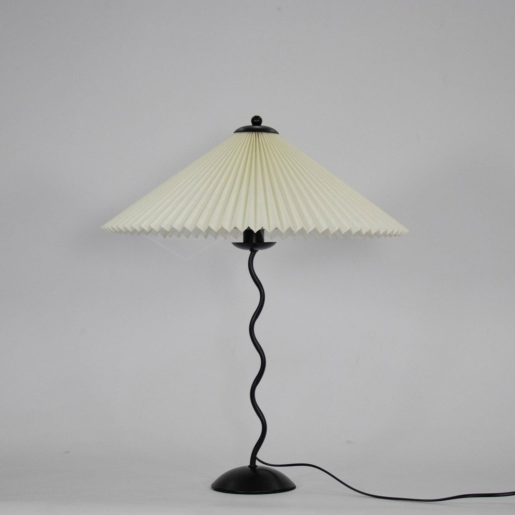 Squiggle Pleated Table Lamp