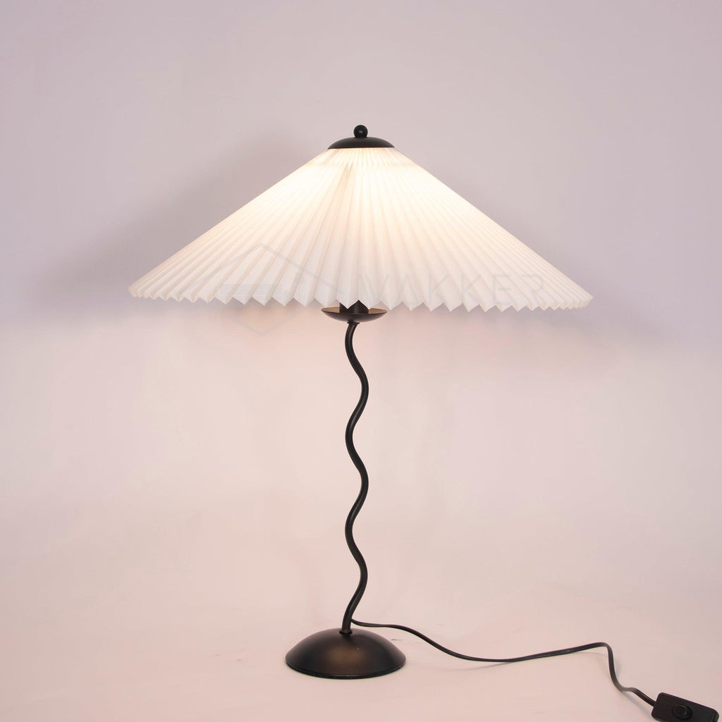 Squiggle Pleated Table Lamp