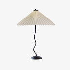 Squiggle Pleated Table Lamp