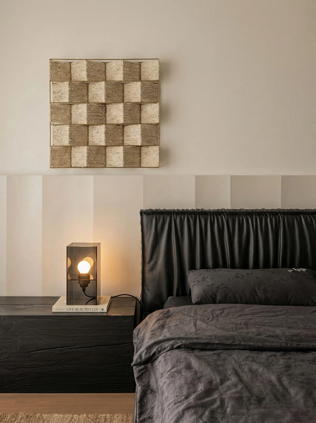 Horizon Hourglass Lamp
