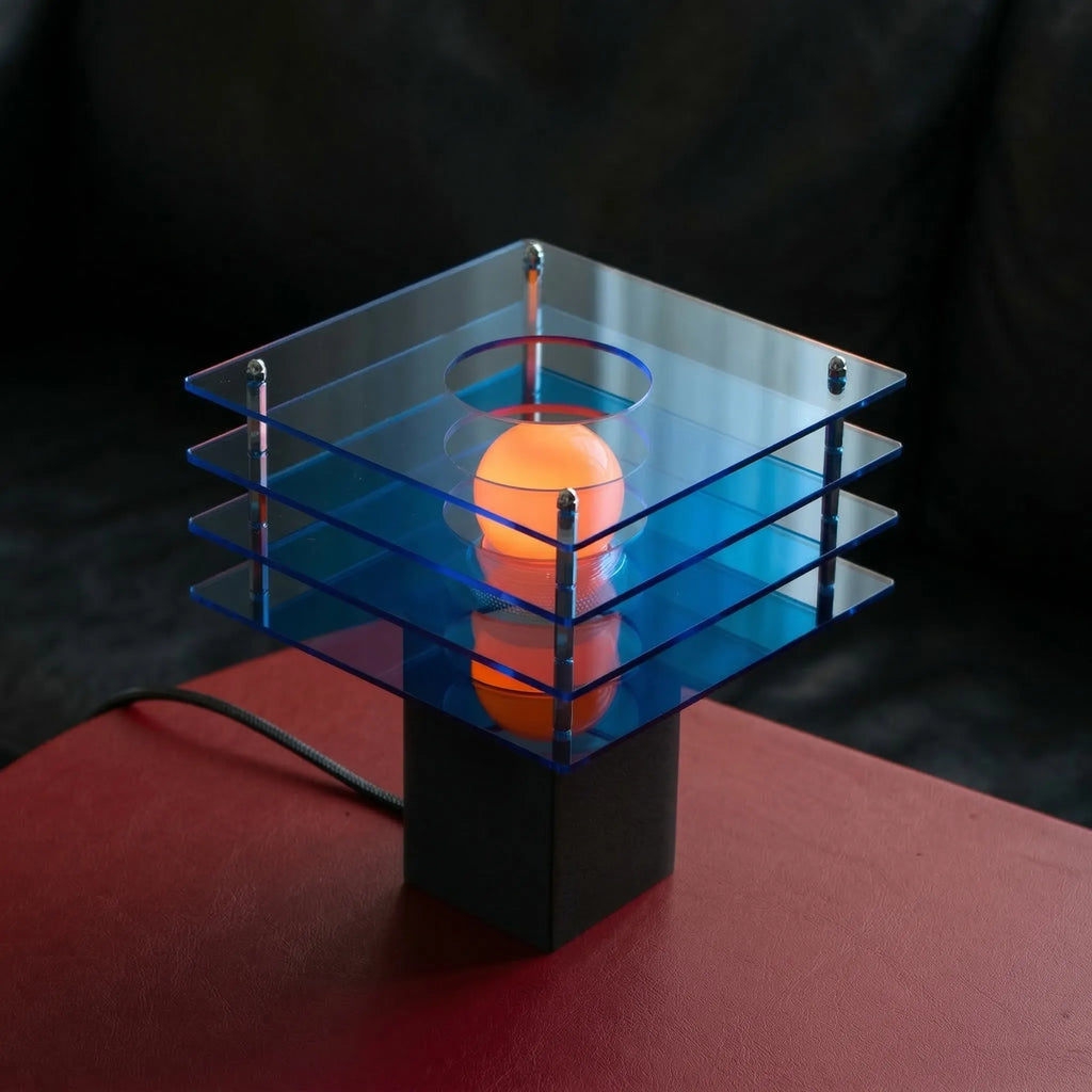 Layered Horizon Lamp