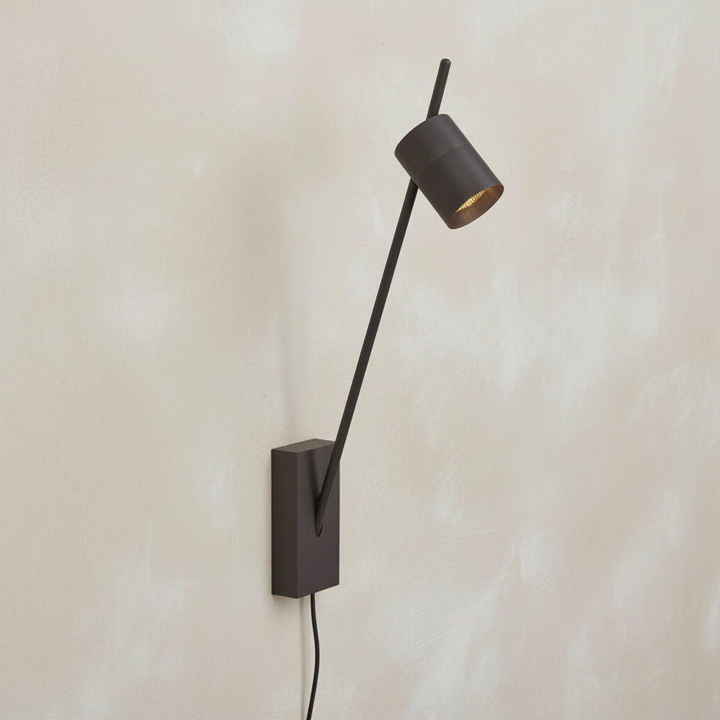Aude Wall Lamp