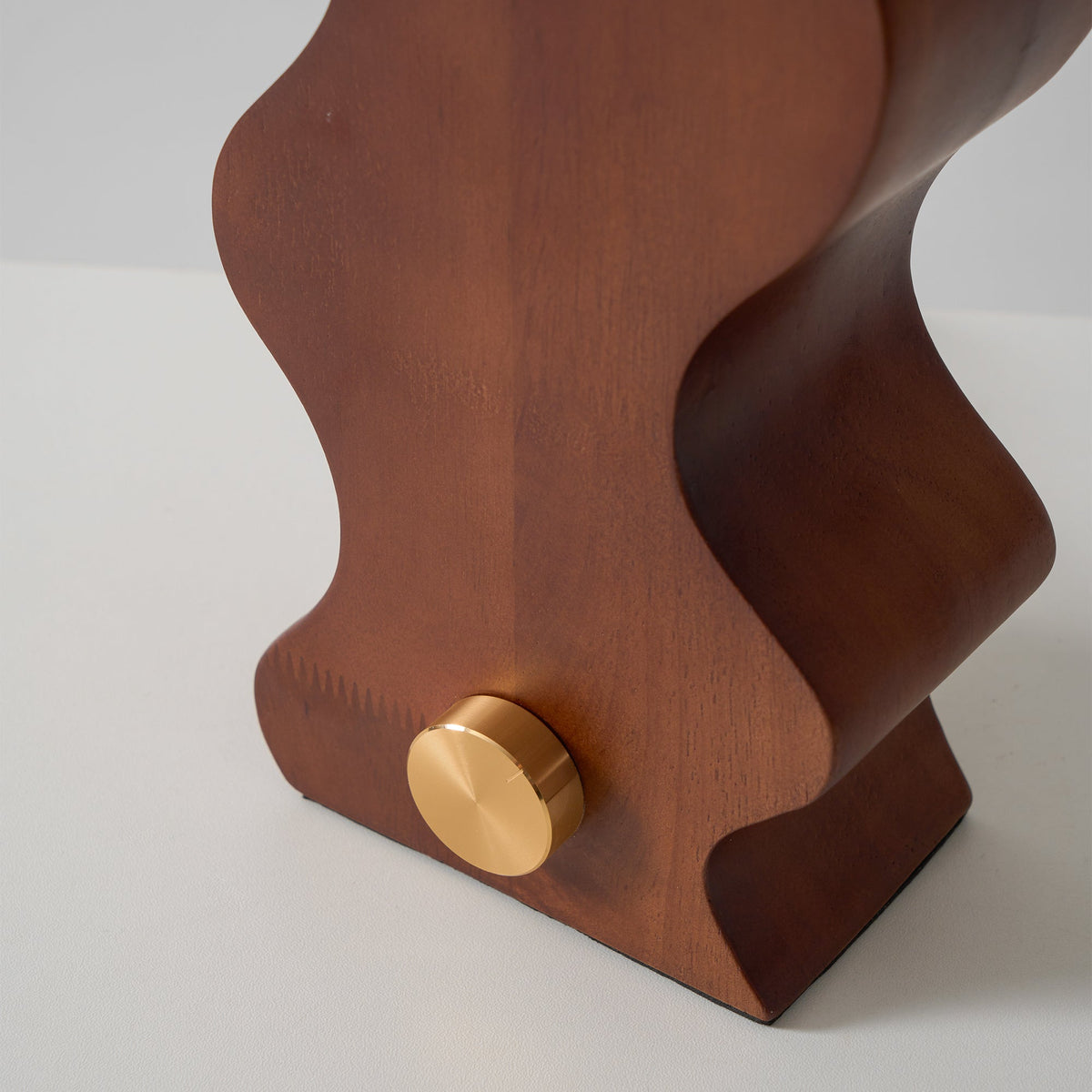 Zandro Table Lamp