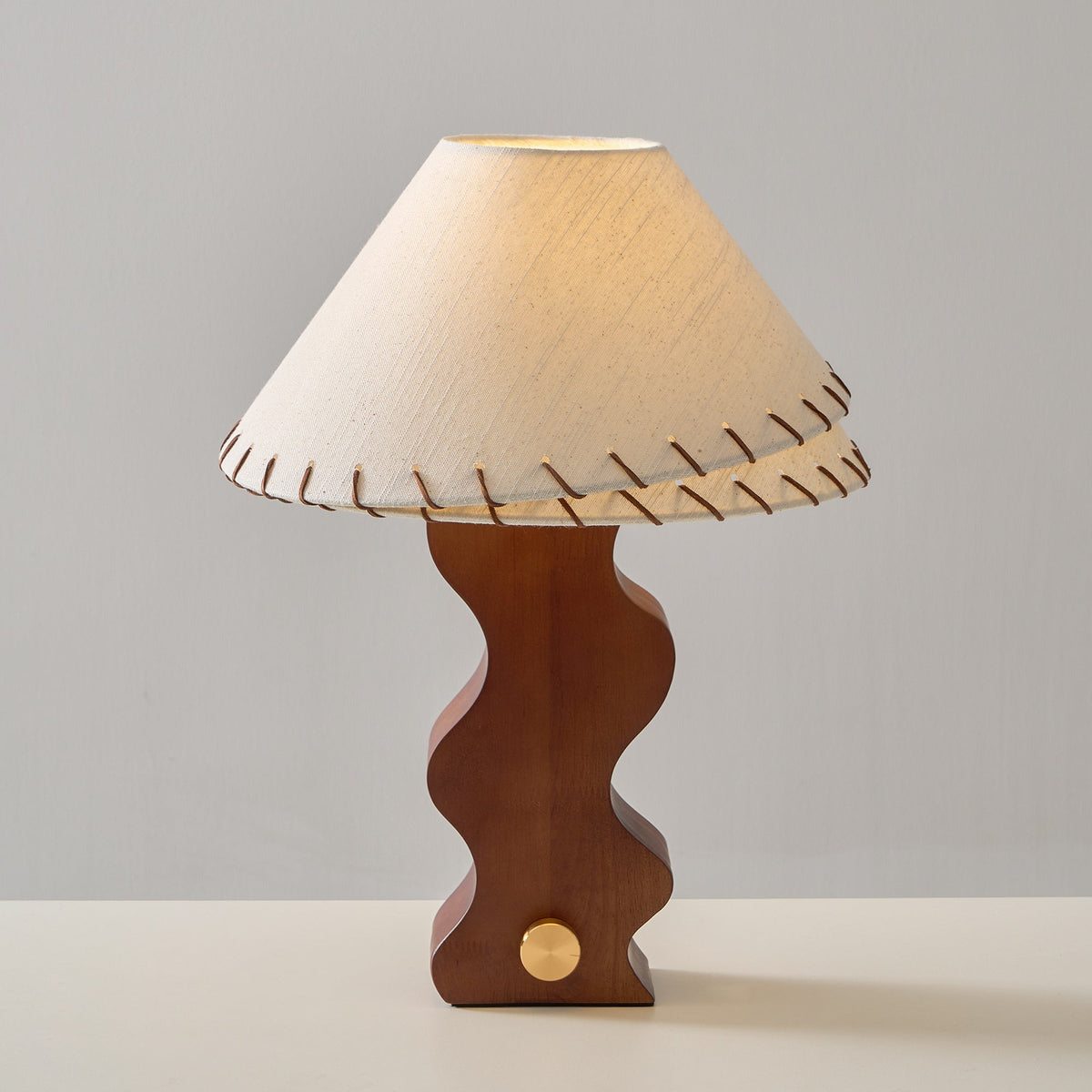 Zandro Table Lamp