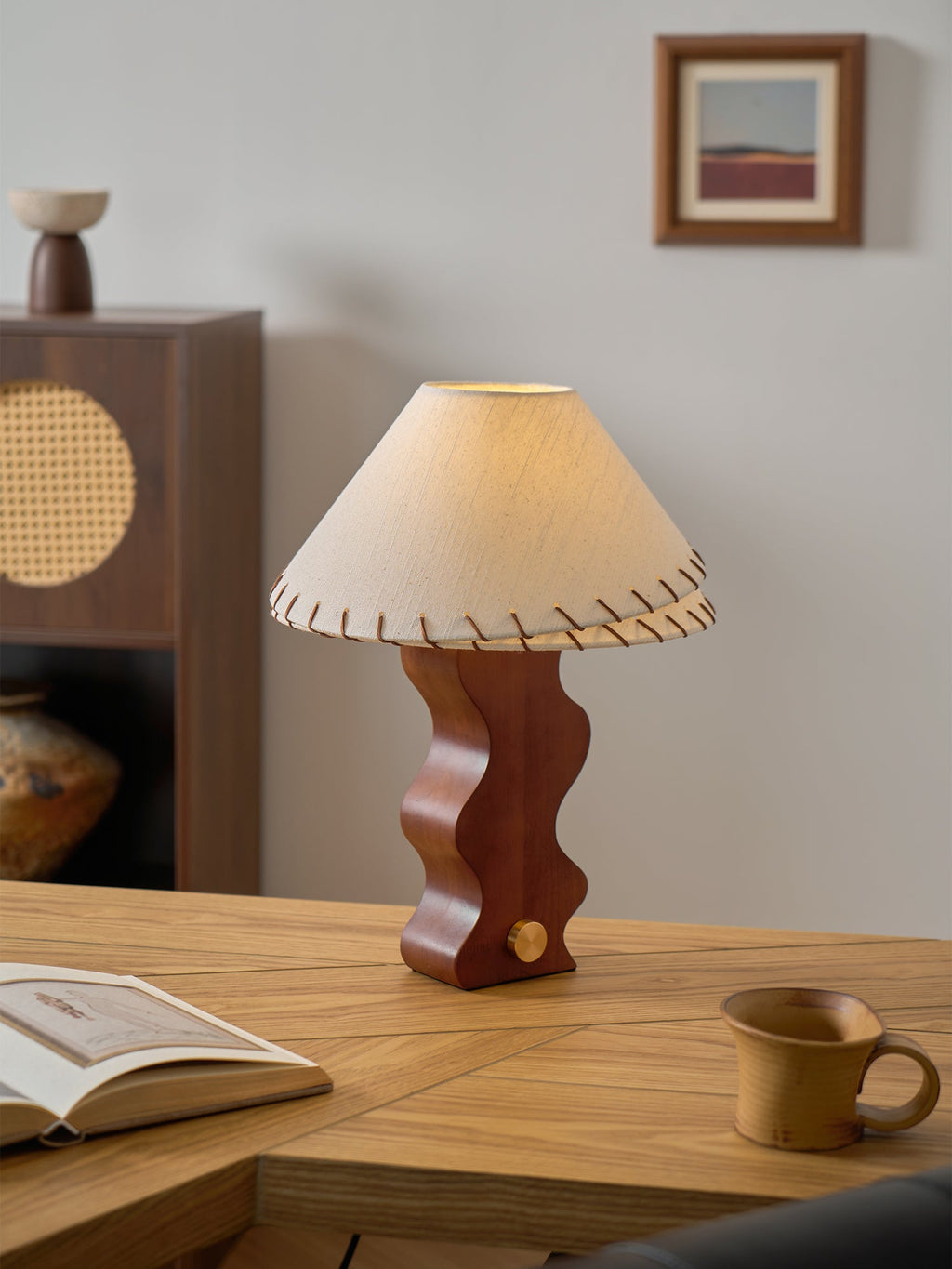 Zandro Table Lamp