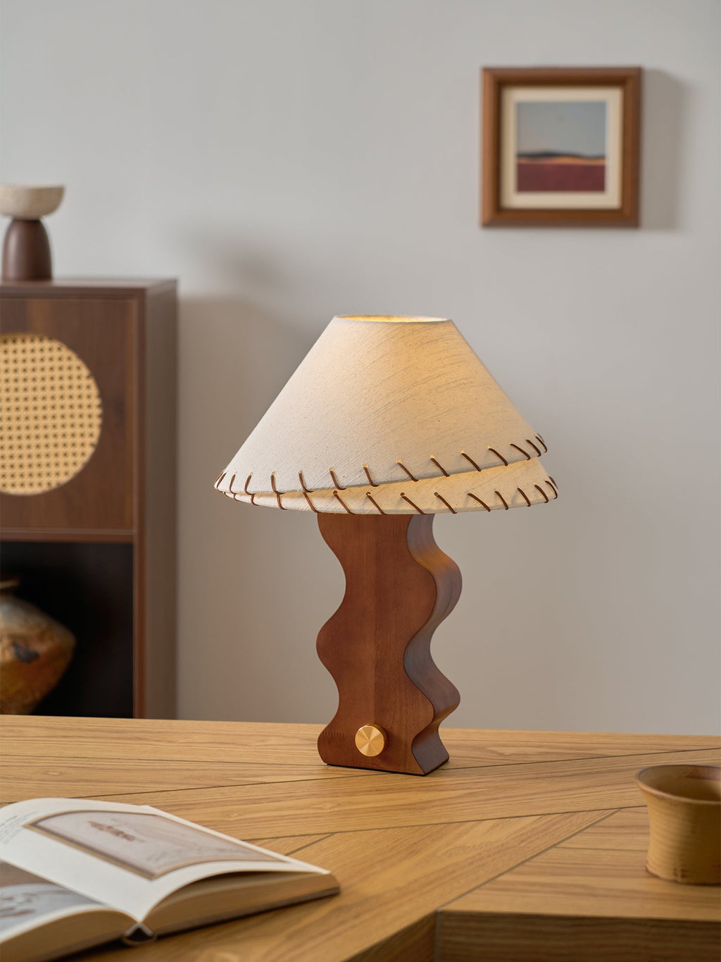Zandro Table Lamp