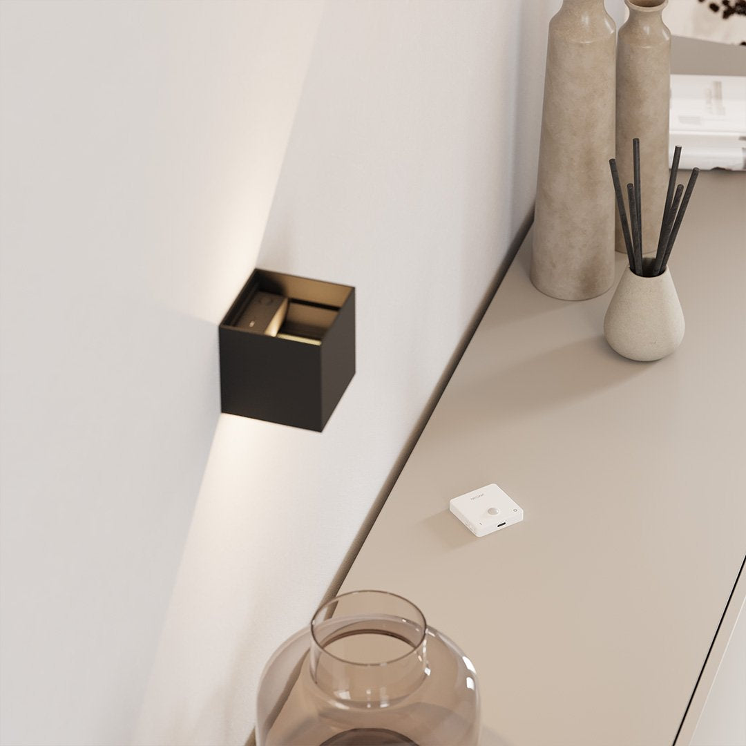 Xena Rechargeable LED Wall Light – Dimmable Black Aluminium Sconce
