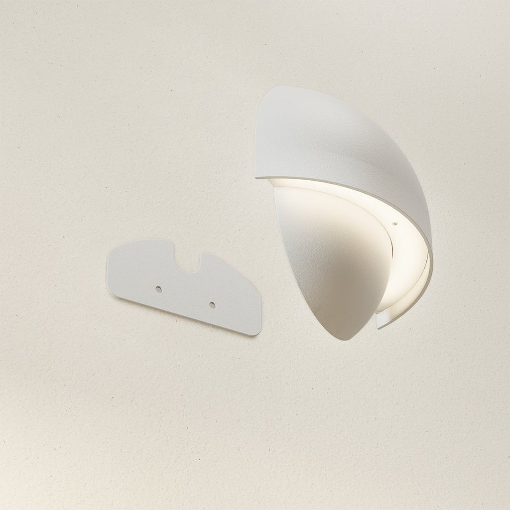 Orion Rechargeable LED Wall Light – Modern Aluminium Sconce with Cordless Design