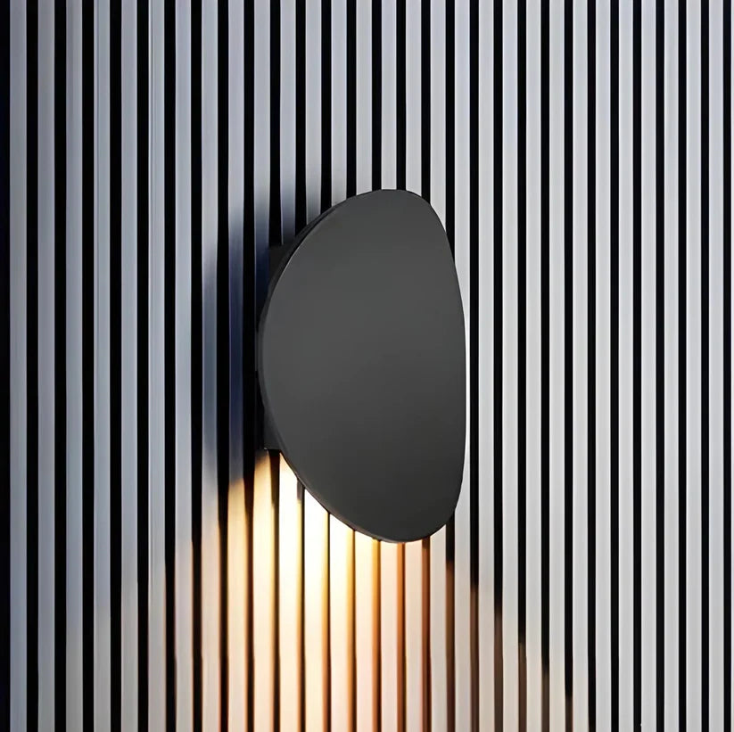 Disk Metal Wall Lamp