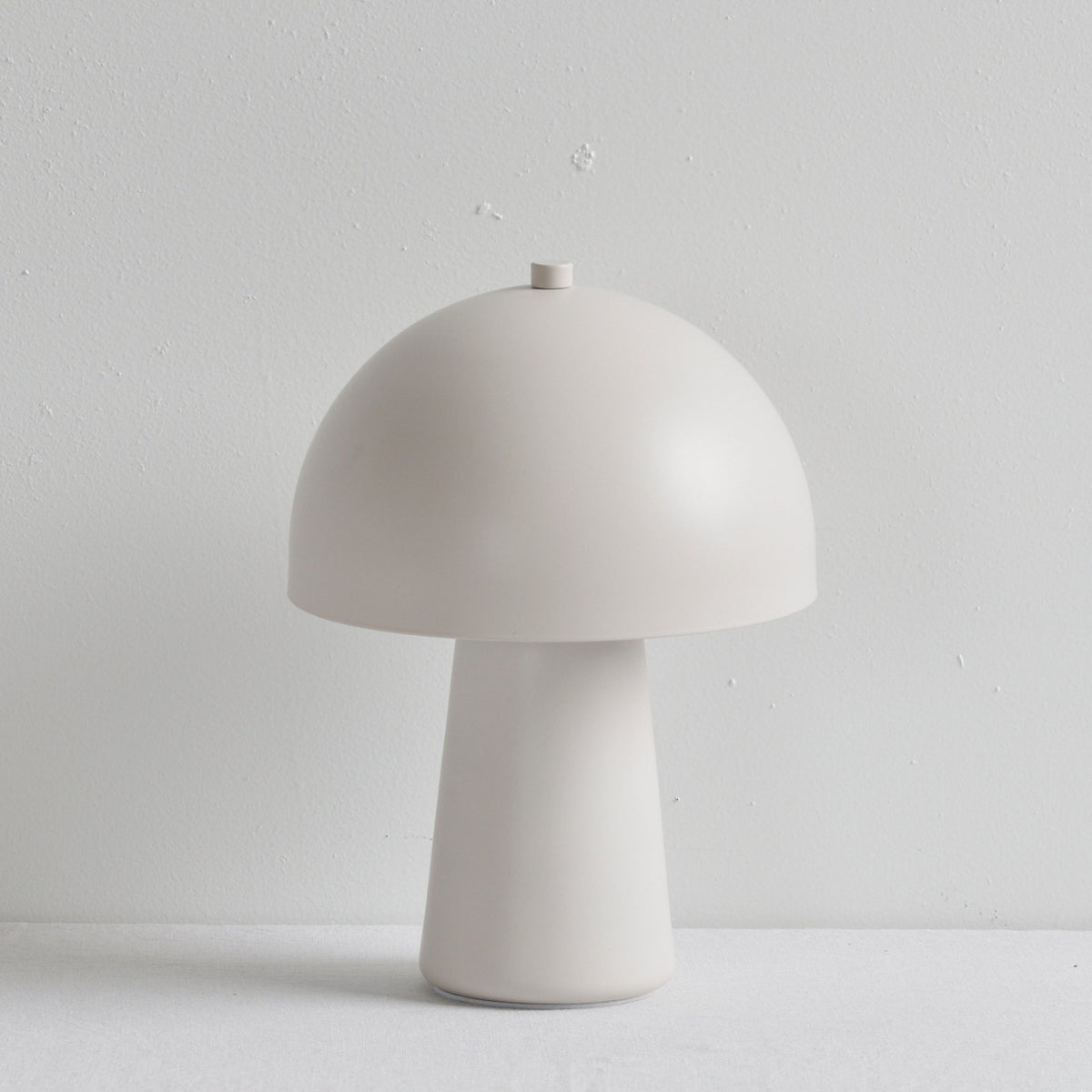 Artoo Mushroom Table Lamp