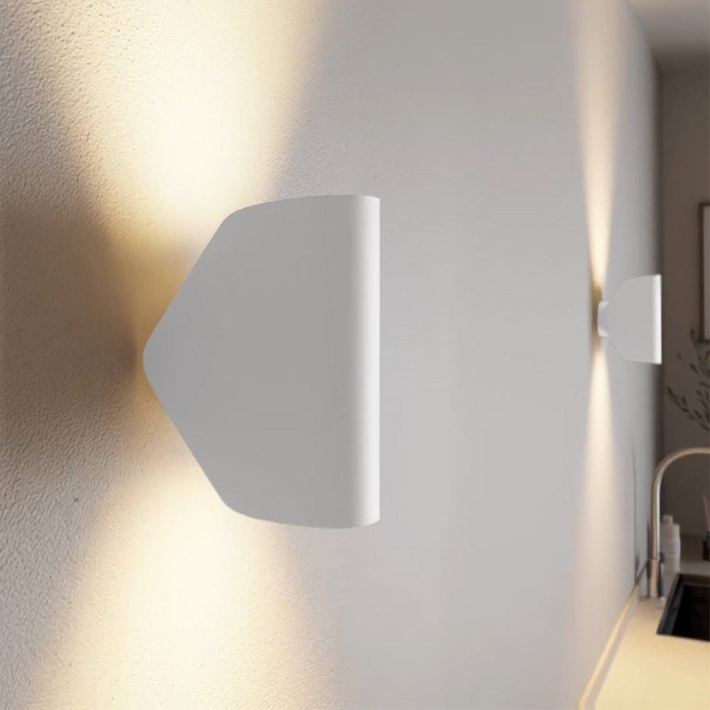 Polaris Outdoor LED Wall Light – Weatherproof Aluminium Design for Modern Exteriors