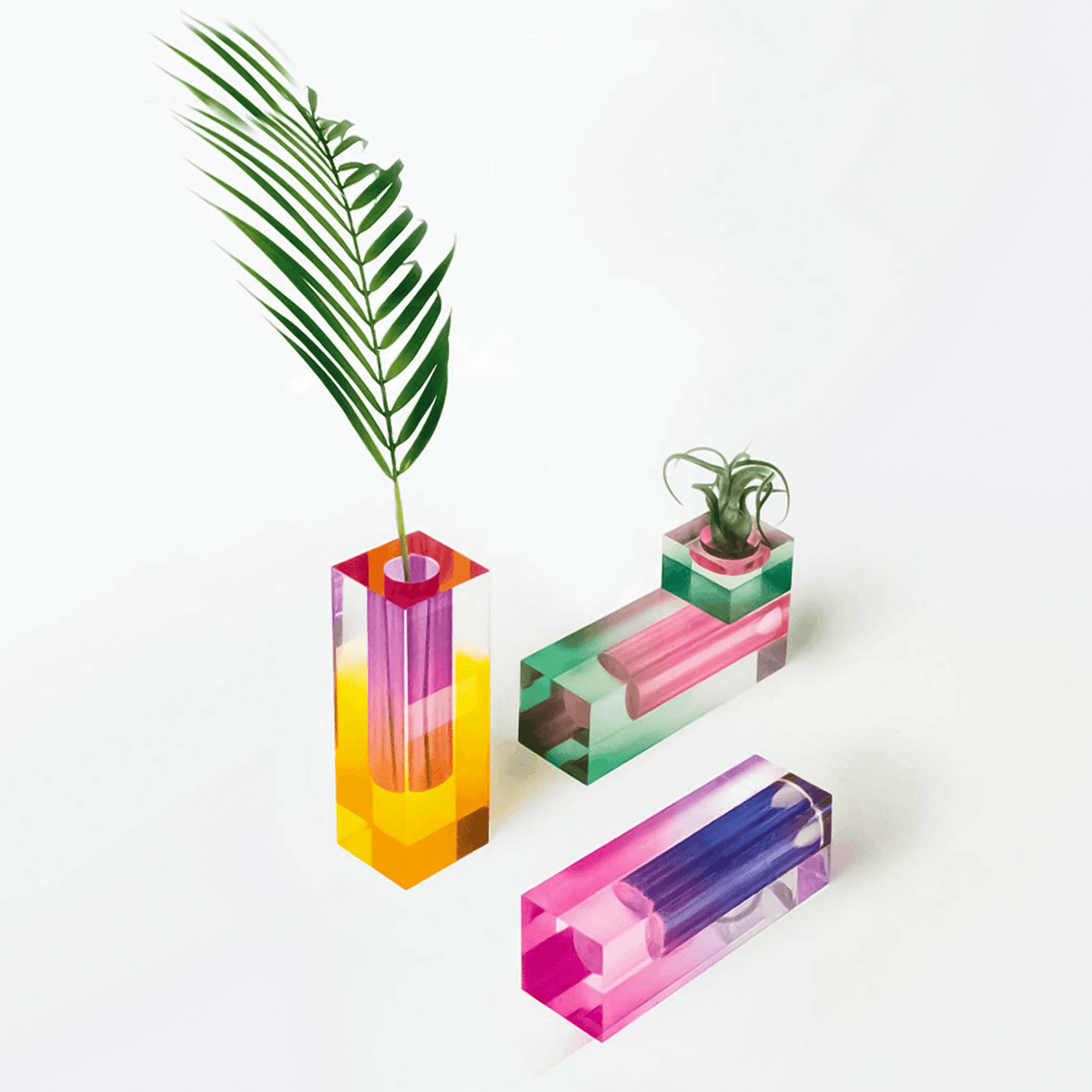 Fleur Iridescent Acrylic Vase