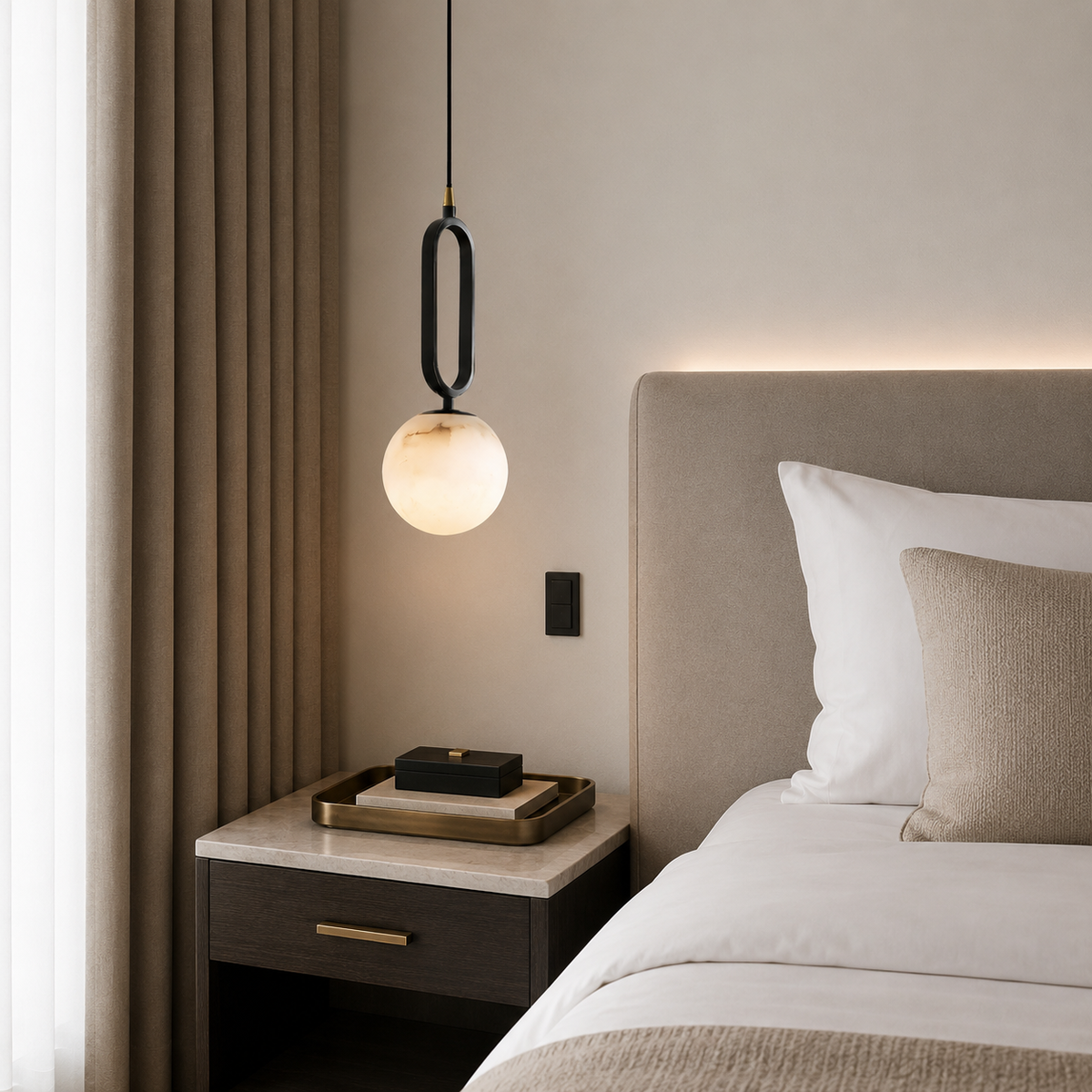 Maki Alabaster Pendant Light
