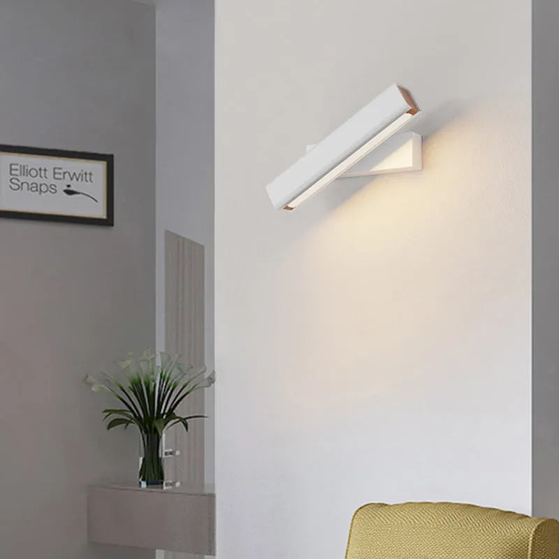 Arisha Adjustable LED Wall Light