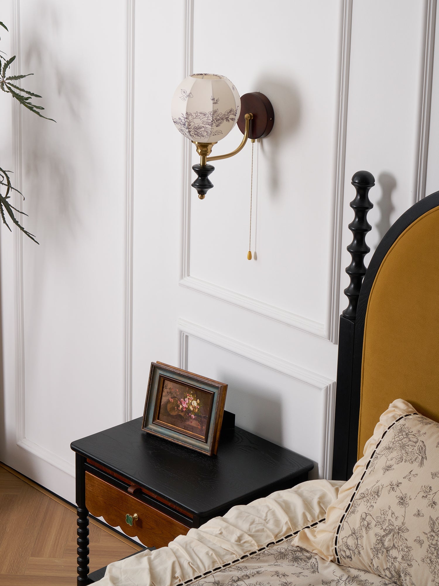 Celine Vintage Wall Lamp