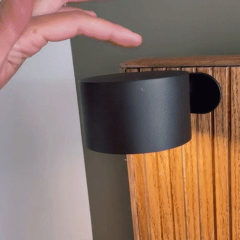 EasyStick Cordless Wall Lamp