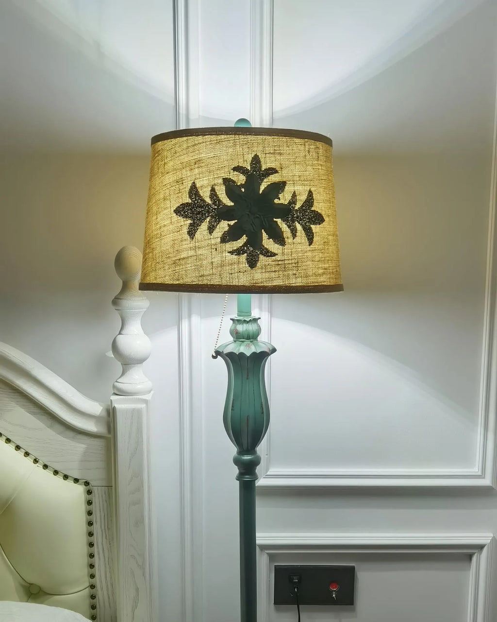 Lark Modern Floor Lamp