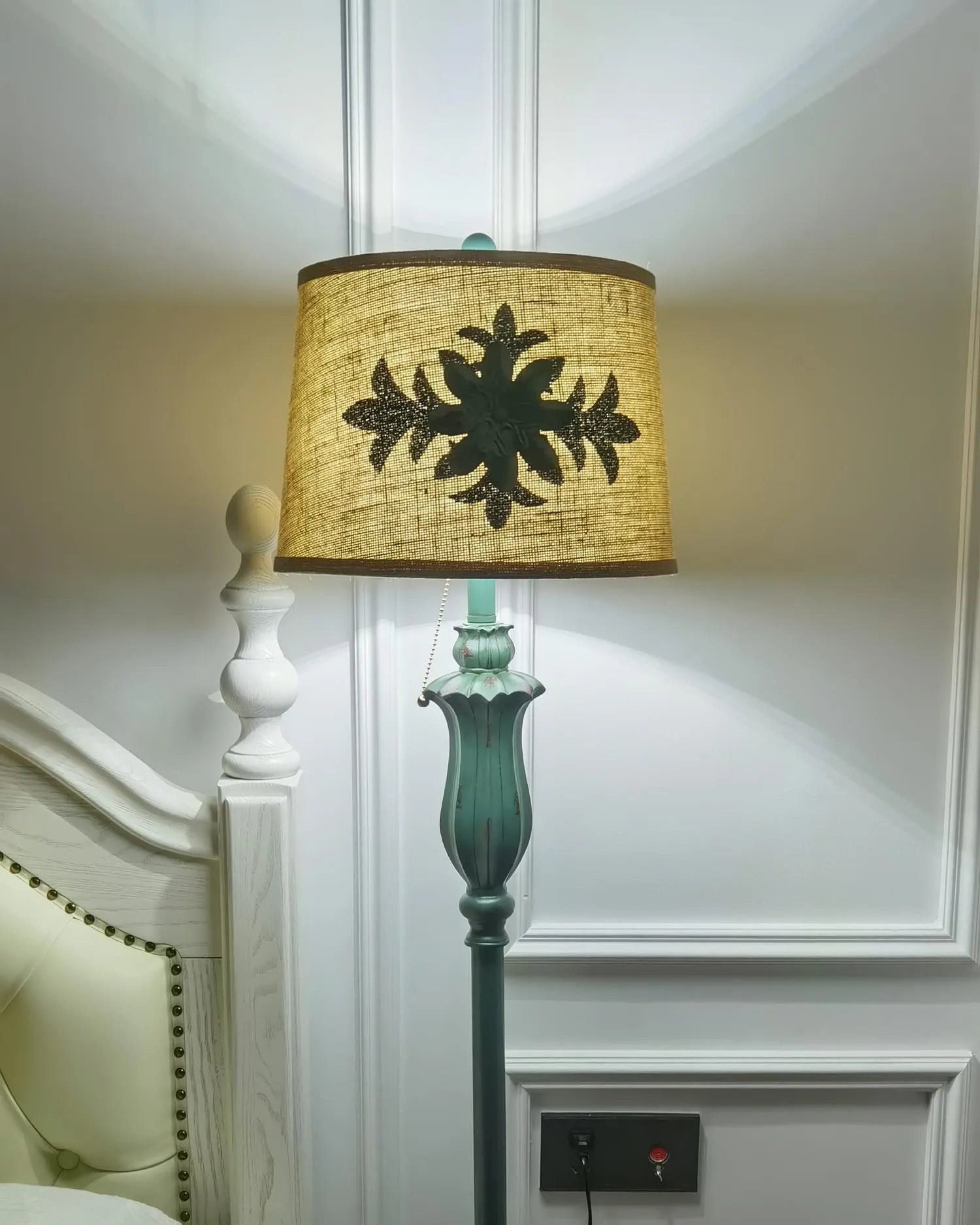 Lark Modern Floor Lamp