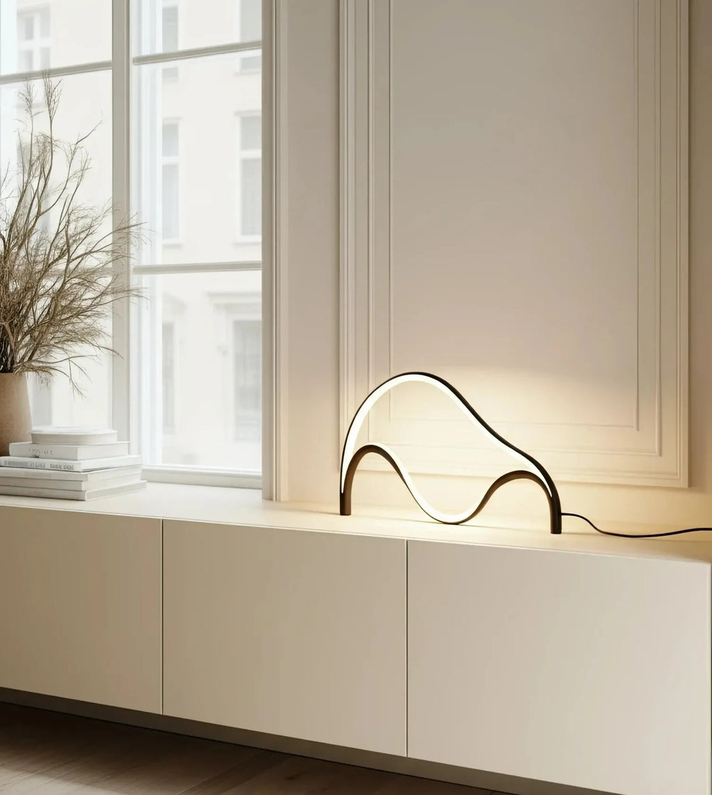 Hera Sculptural Table Lamp