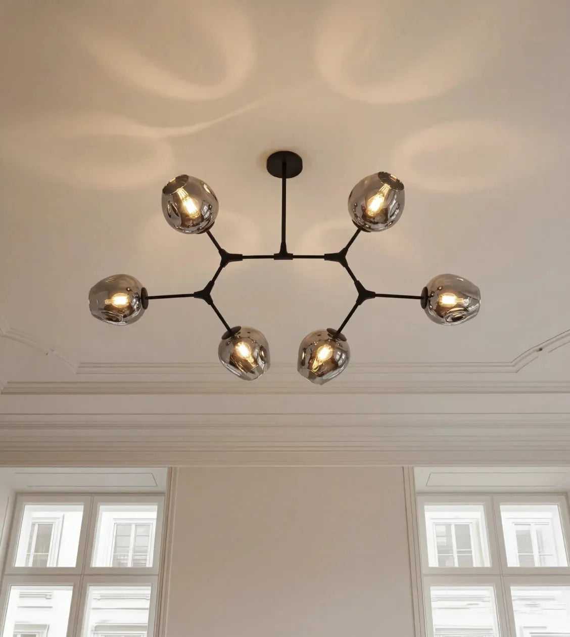 Uranos Sculptural LED Pendant Light