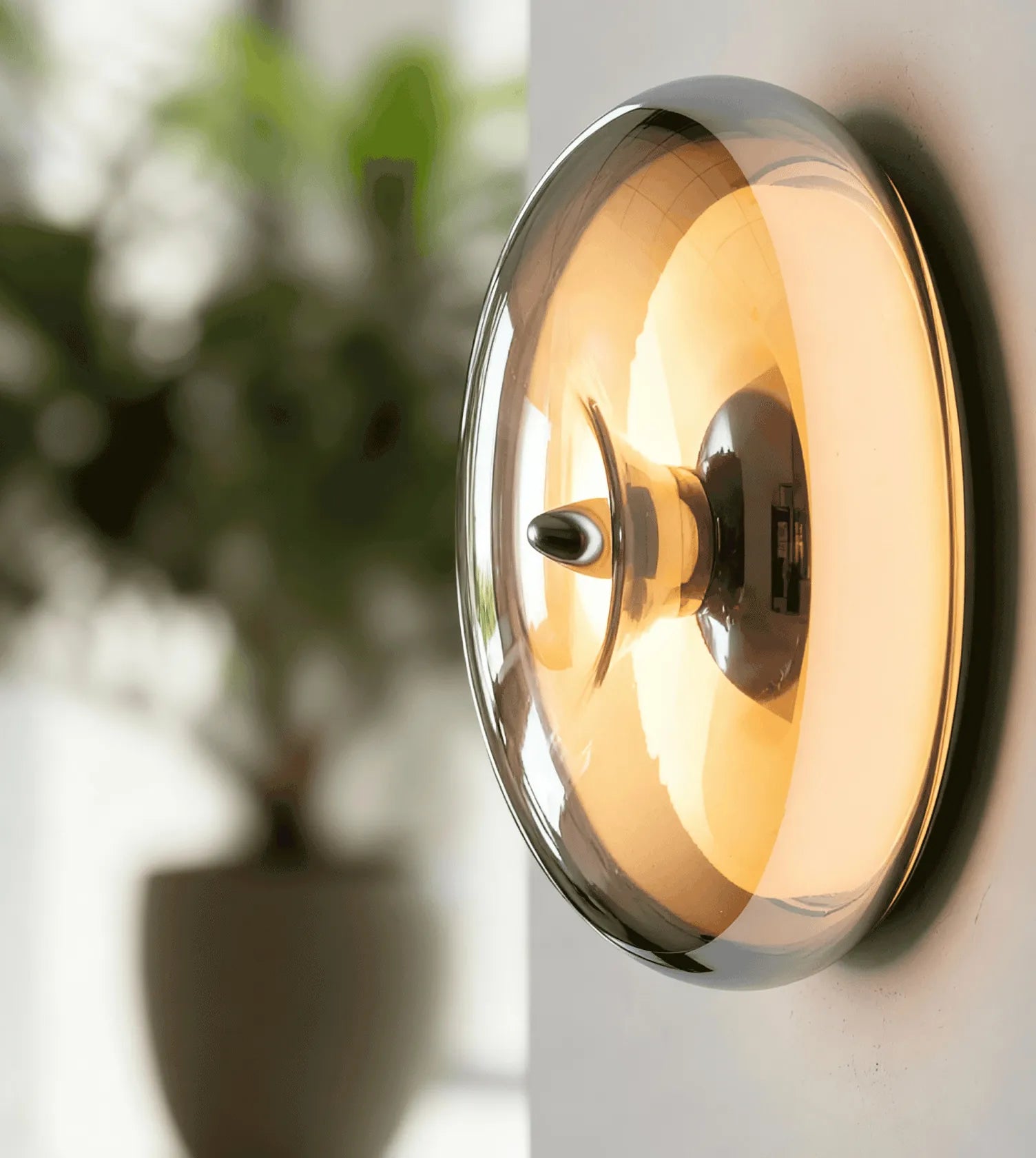 Amio Sculpted Glass LED Wall Light