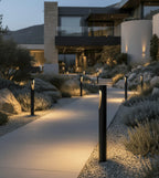 Nilo Outdoor LED Pathway Light