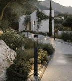 Nilo Outdoor LED Pathway Light
