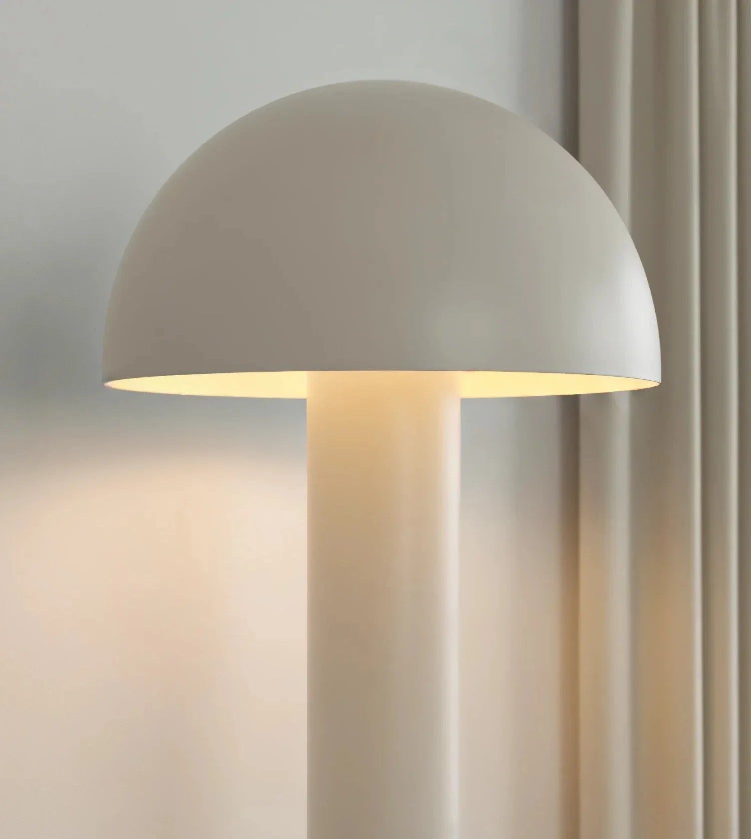 Kaio Sculptural Ambient Table Lamp