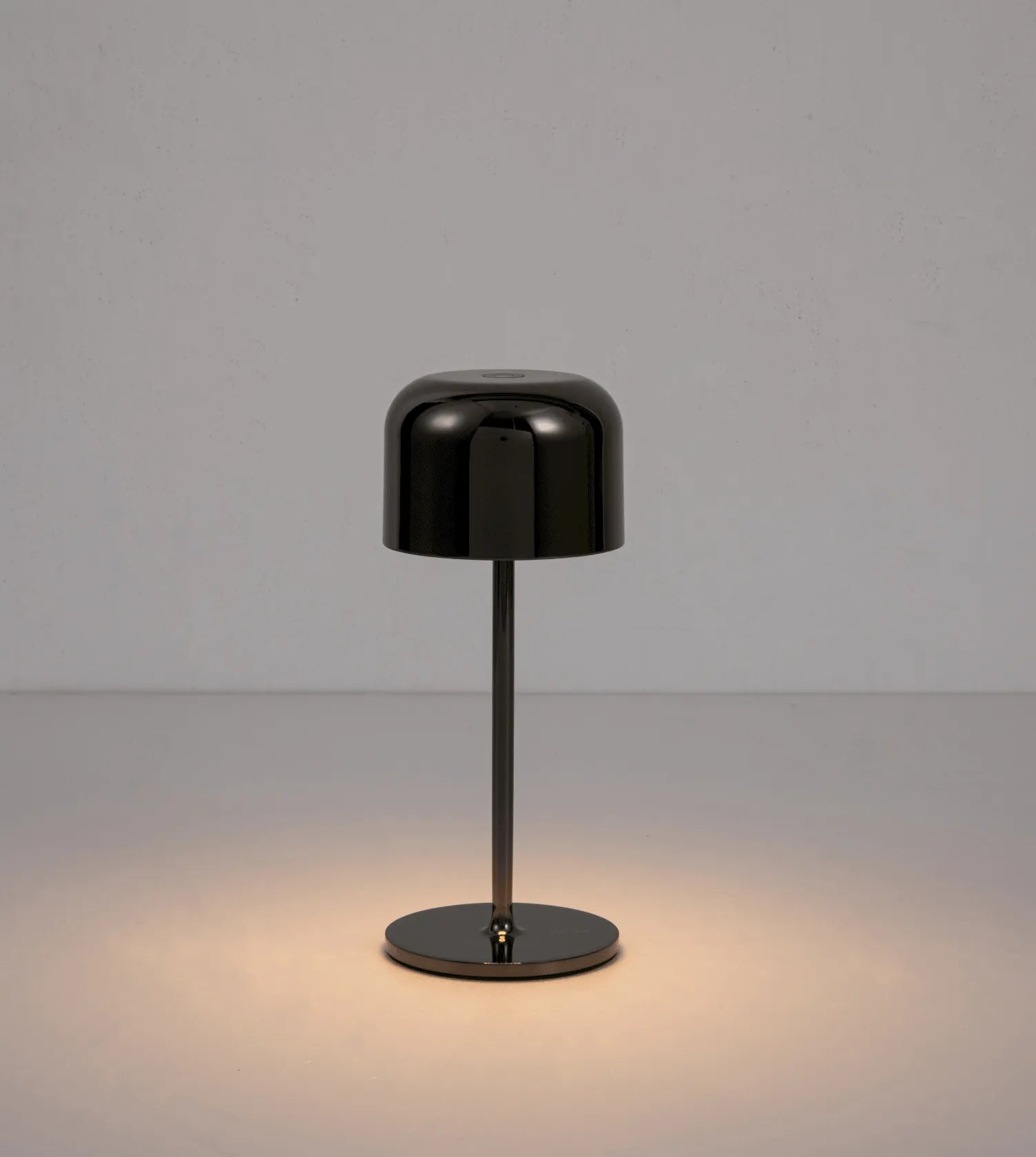 Cora Sculptural Table Lamp