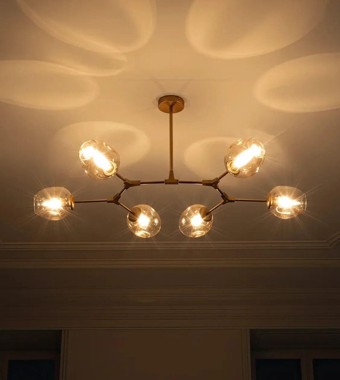 Uranos Sculptural LED Pendant Light