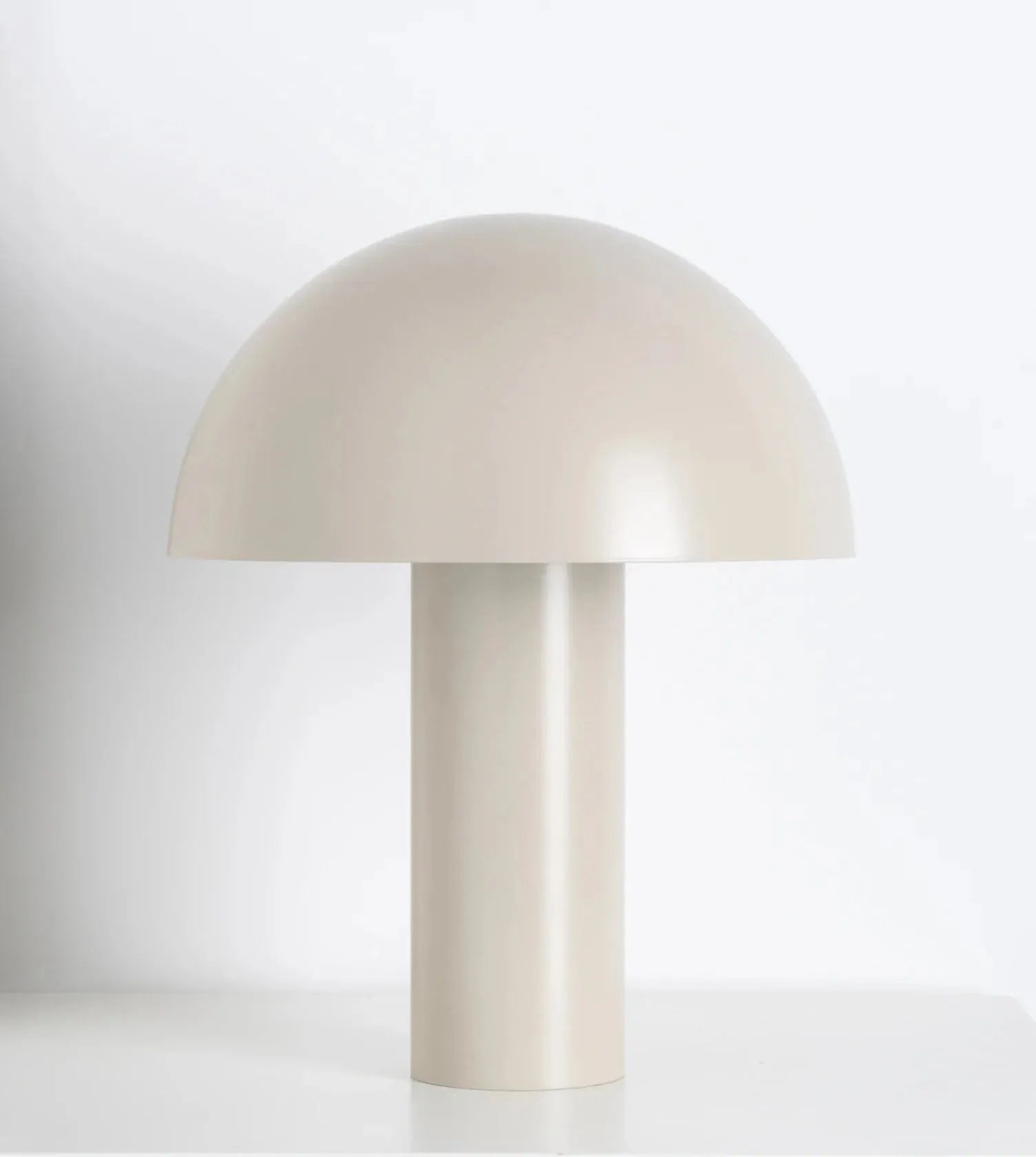 Tio Sculptural LED Table Lamp