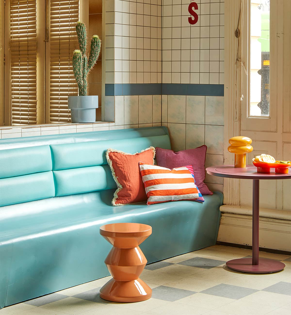 Macaroon Table Lamp