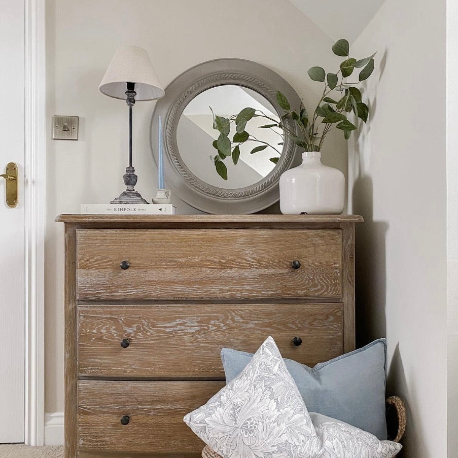 Incia Stem Table Lamp